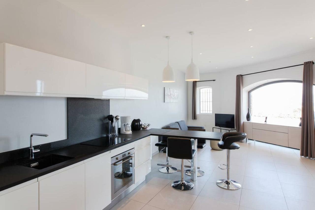 Appartement 4 Personnes Vue Mer Remparts Антіб Екстер'єр фото